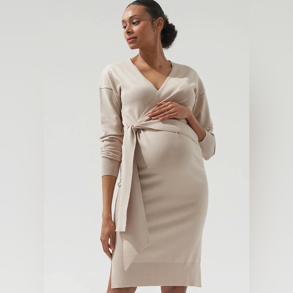 COPY - ESSENTIAL ALL YEAR NURSING KNIT DRESS - Picture 2 of 5